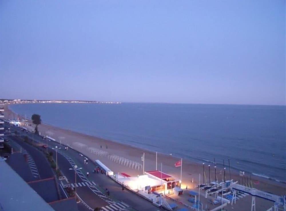 Hotel Le Christina La Baule 외부 사진